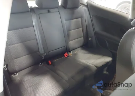 2011 Volkswagen Golf 2.5L 2-Door из США, поврежденный, VIN WVWBB7AJ3BW022965